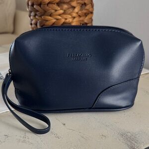 Salvatore Ferragamo Parfums Poche Toiletry Travel Pouch Navy Blue Zipper Closure